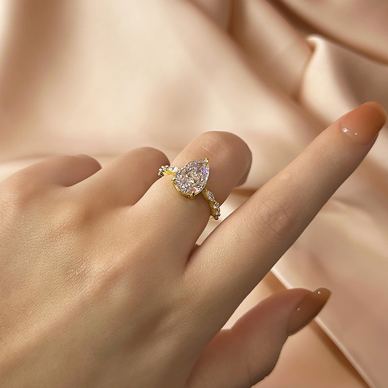 Louily Sparkle Pear Cut Simulated Diamond Engagement Ring In Sterling Silver - louilyjewelry