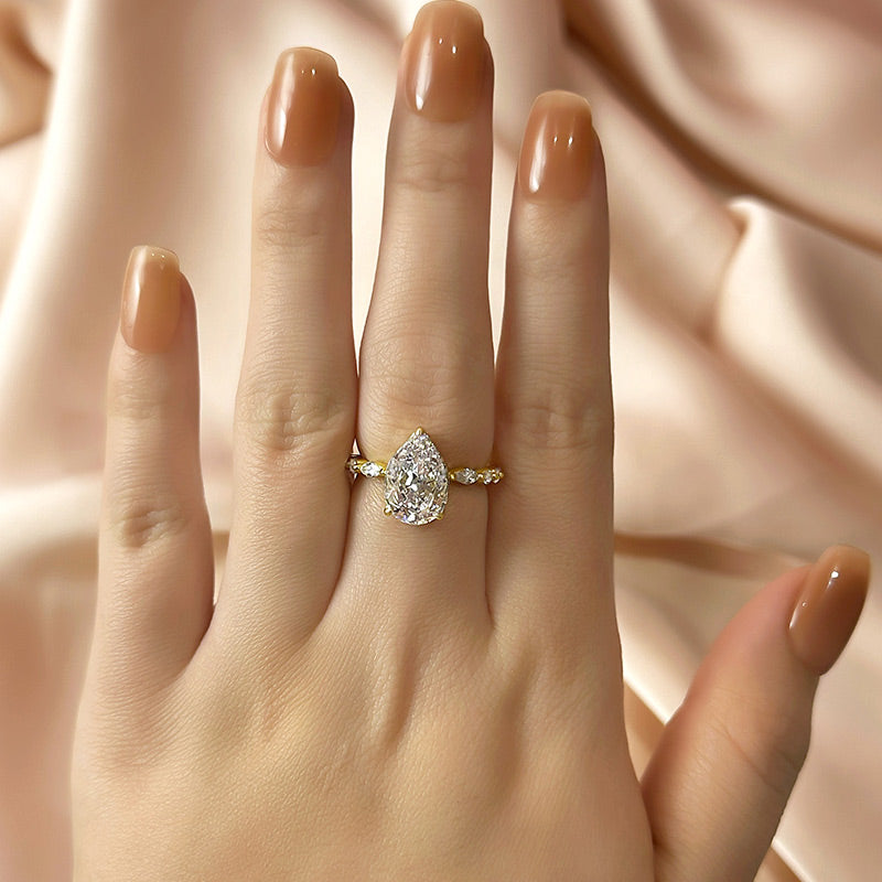 Louily Sparkle Pear Cut Simulated Diamond Engagement Ring In Sterling Silver - louilyjewelry