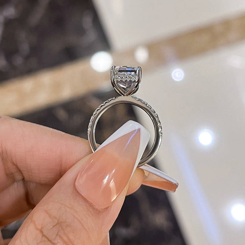 Louily Exclusive 8*11mm Radiant Cut Engagement Ring For Women In Sterling Silver - louilyjewelry