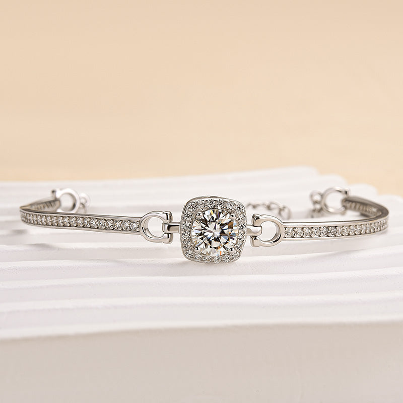 Louily Moissanite Halo Round Cut Bracelet - louilyjewelry