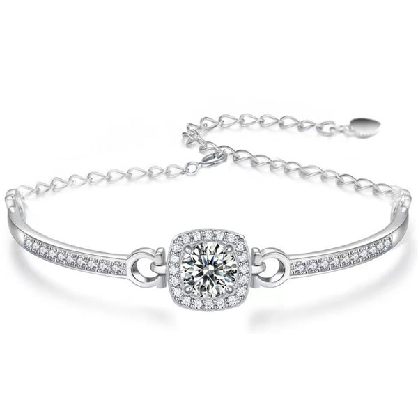 Louily Moissanite Halo Round Cut Bracelet