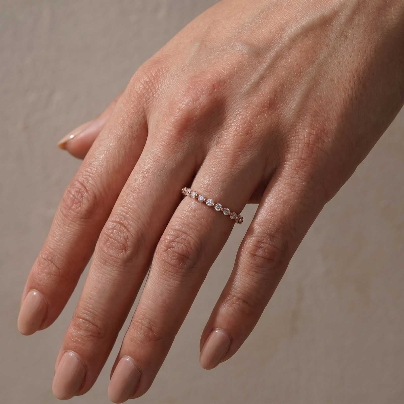 S925 0.4Ct Classic Round Cut Half Eternity Thin Women's Wedding Band