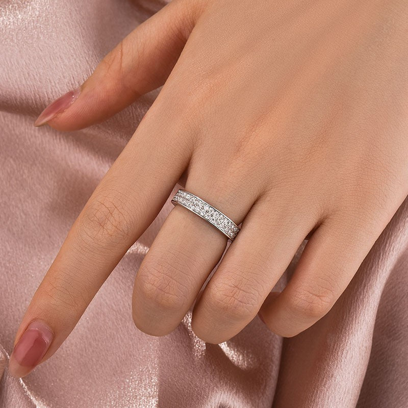 Half 1.0 Ct Round Cut Moissanite Wide Wedding Band In Sterling Silver - louilyjewelry