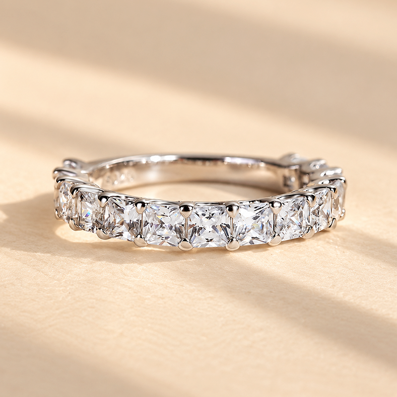Louily Gorgeous Radiant Cut Women's Wedding Band