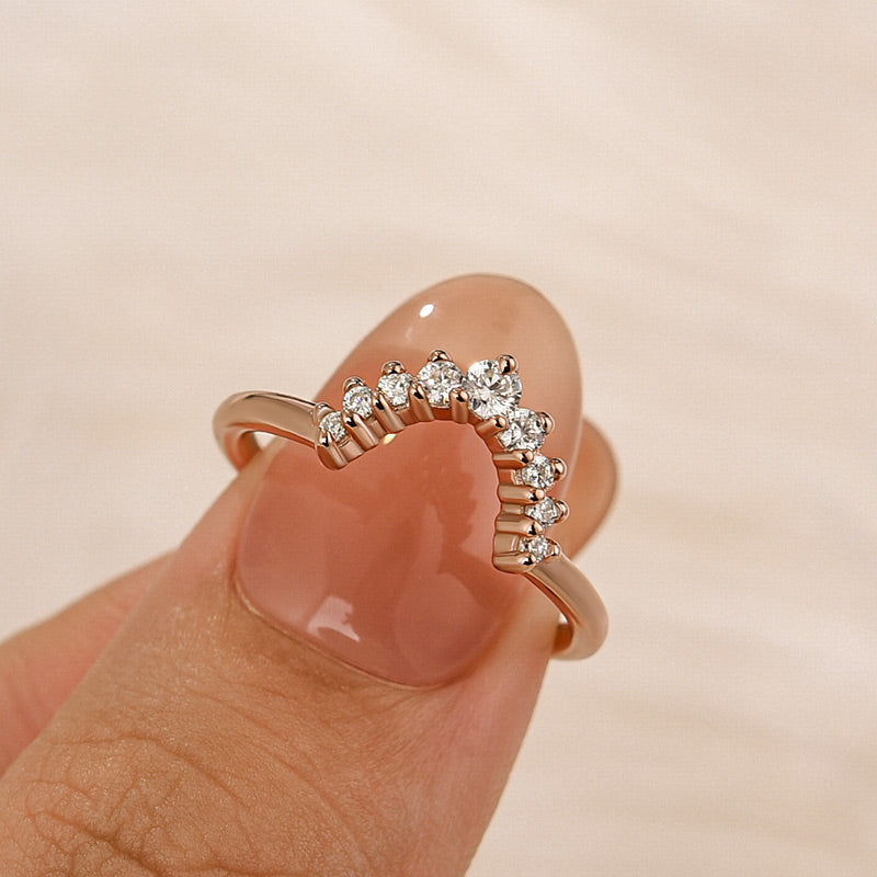 Louily Unique Round Cut Women's Wedding Band