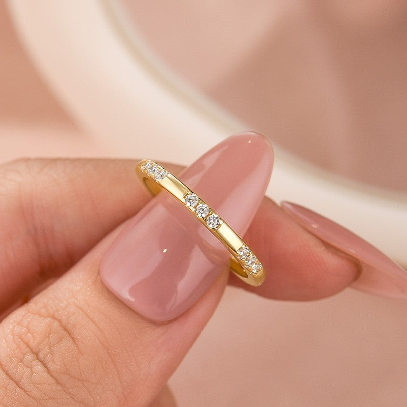 0.2Ct Classic Wedding Band Travel Ring In Sterling Silver With Round Cut Stone - louilyjewelry