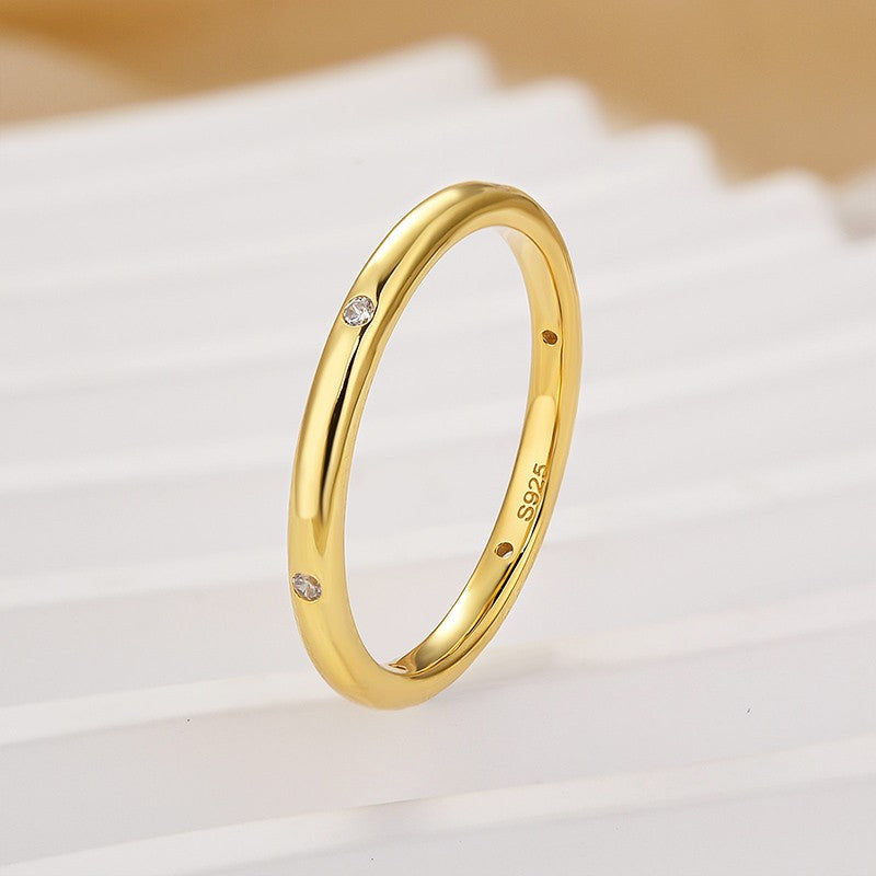 Classic 925 Sterling SIlver Wedding Band With Round Cut Stone - louilyjewelry