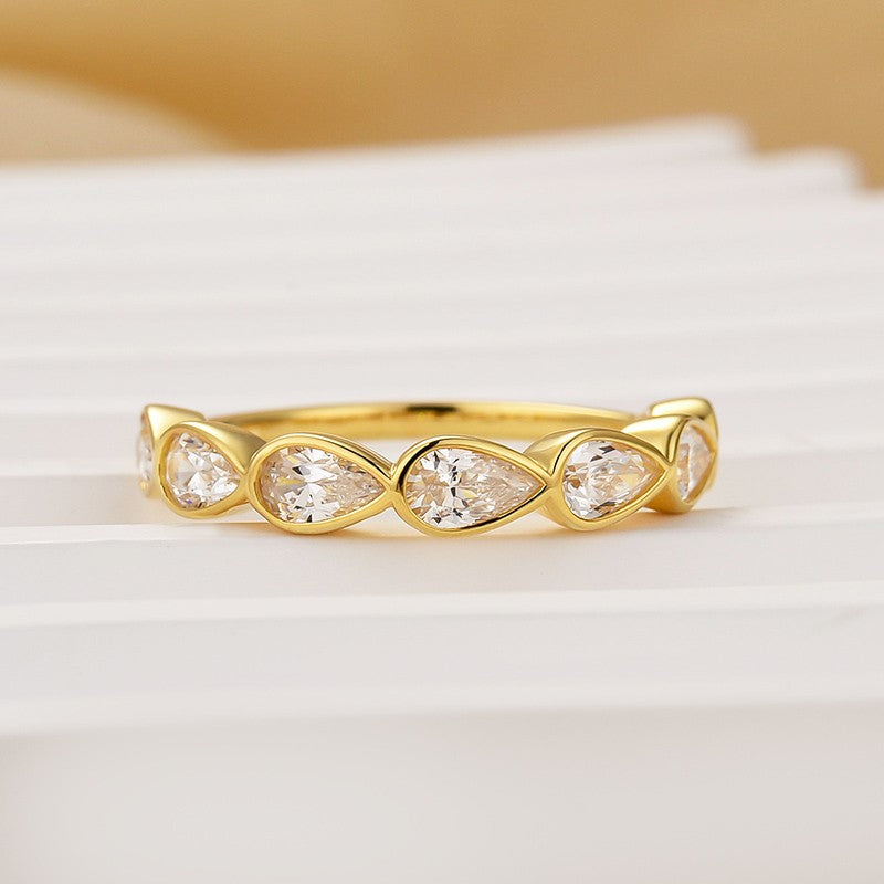 2.1Ct Luxe Pear Cut Bezel Wedding Band In Sterling Silver - louilyjewelry