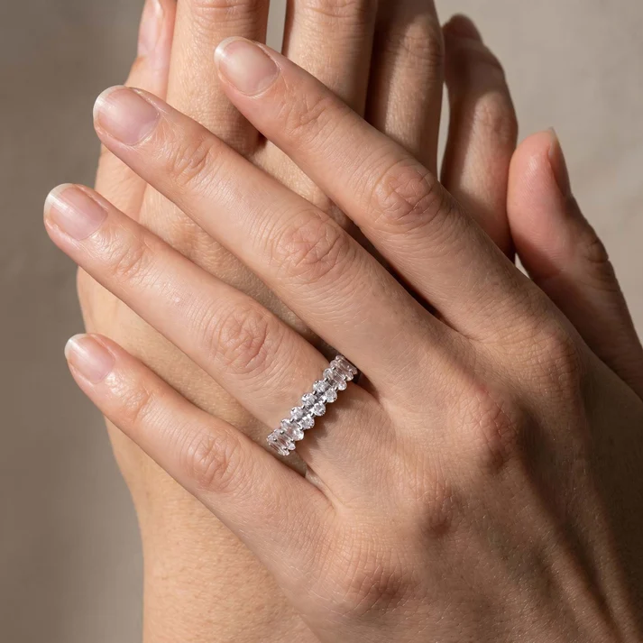 S925 3.0Ct-8.5Ct Eternity Oval Cut Wedding Band For Women In Sterling Silver