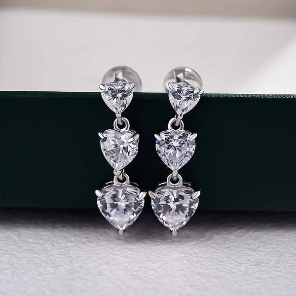 Louily Elegant Heart Cut Women's Stud Earrings In Sterling Silver