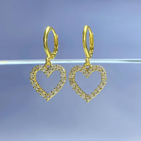 Louily Lovely Heart Shaped Women's Stud Earrings In Sterling Silver
