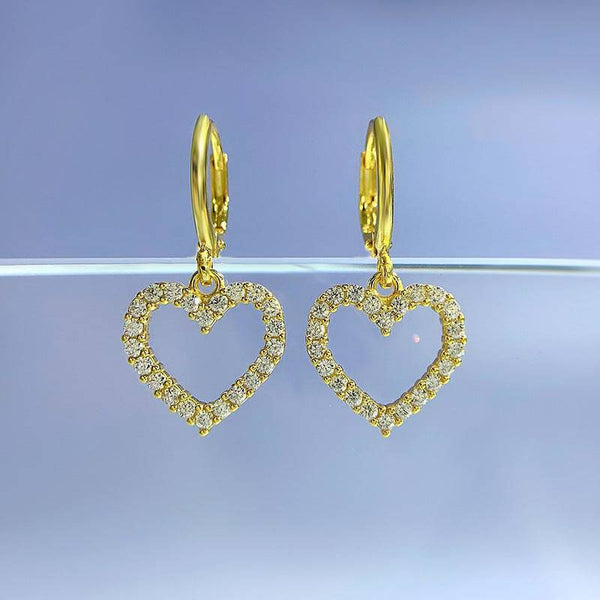 Louily Lovely Heart Shaped Women's Stud Earrings In Sterling Silver