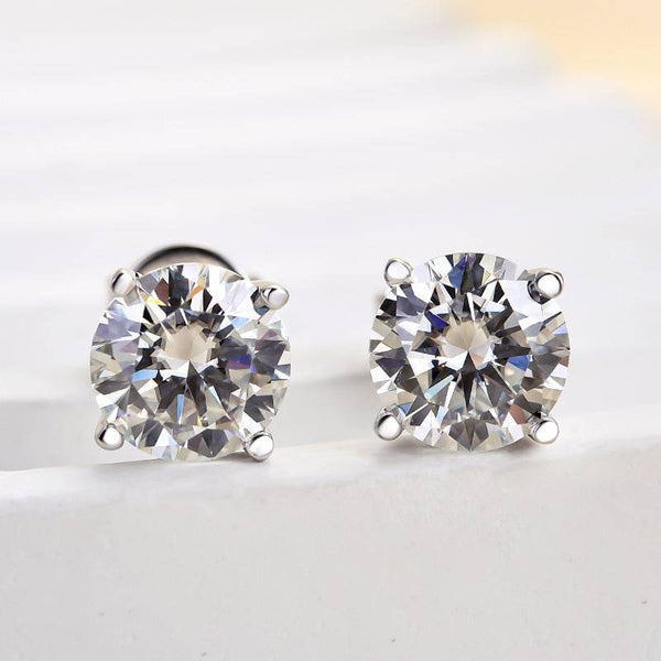 Louily Moissanite 4 Prong Round Cut Stud Earrings