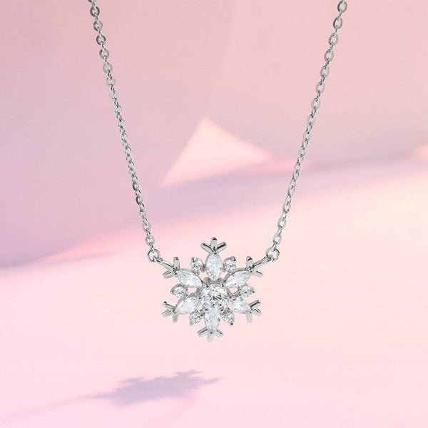 Louily Elegant Christmas Snow Necklace