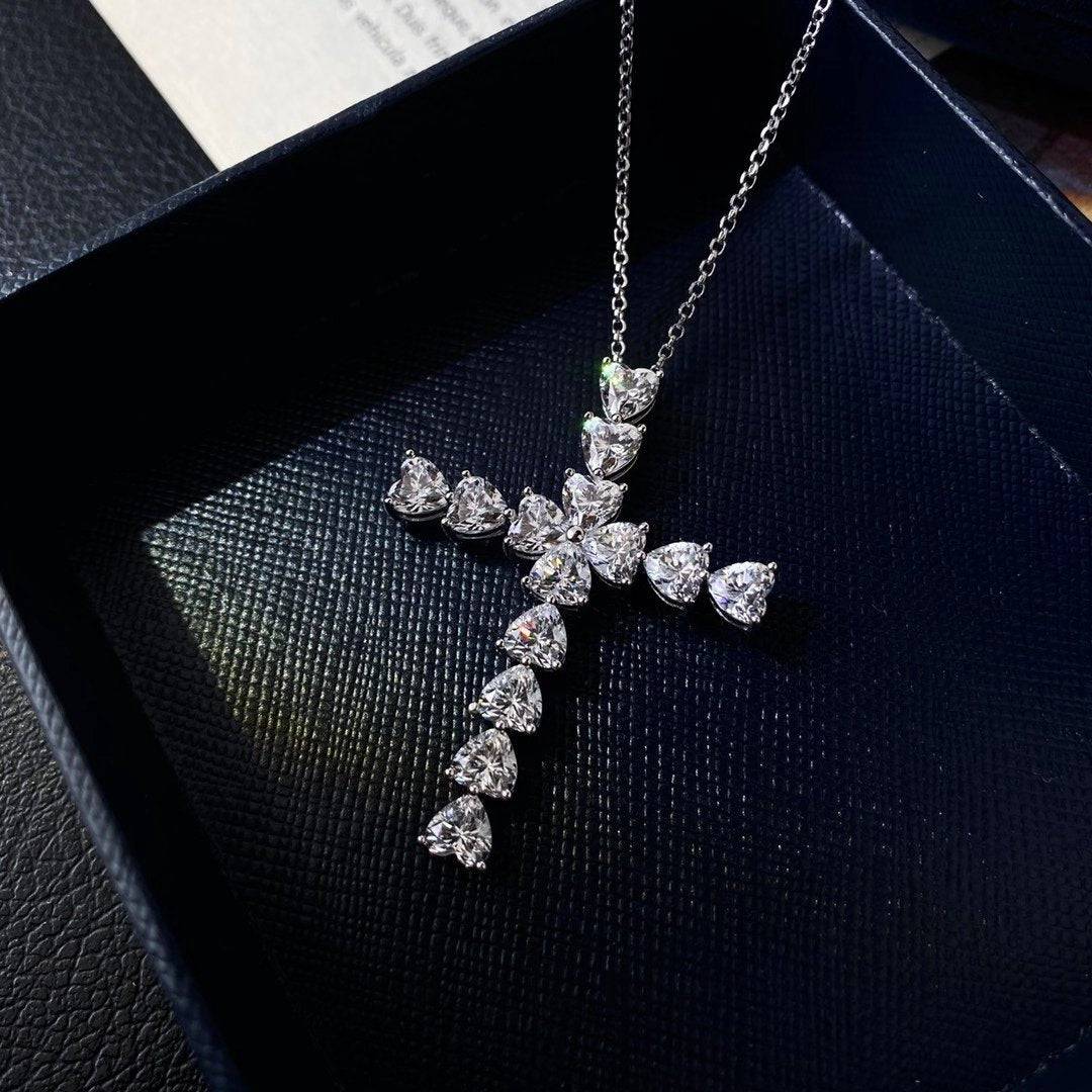 Louily Fashion Heart Cut Cross Design Pendant Necklace In Sterling Silver - louilyjewelry
