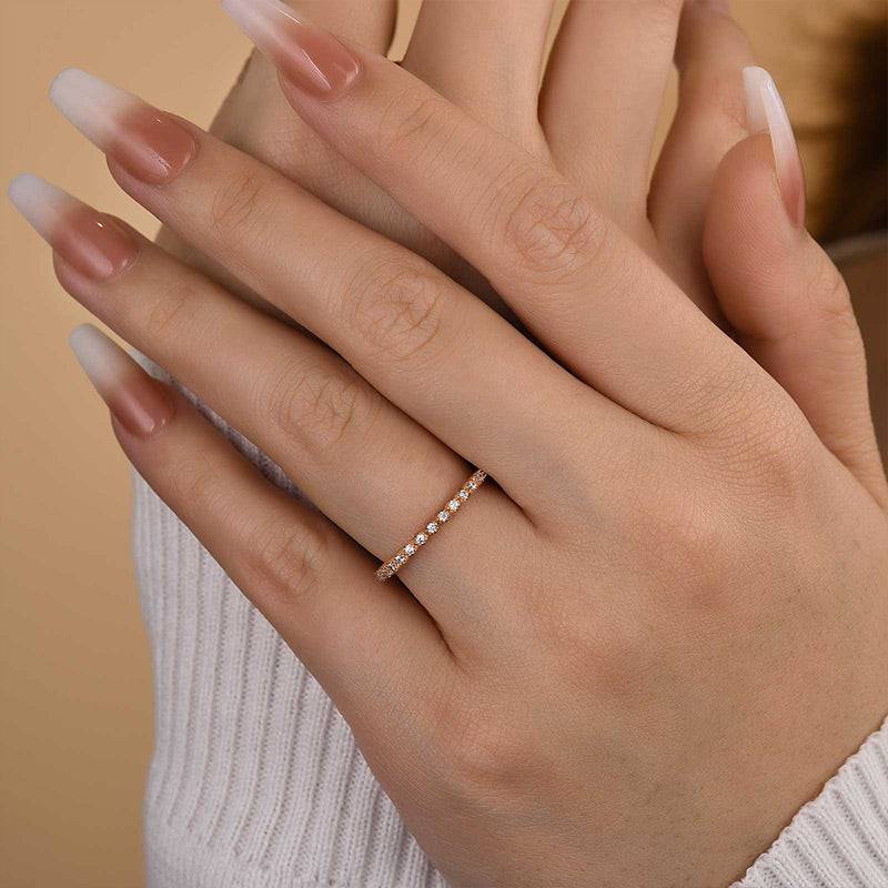 Louily Simplicity Women's Wedding Band In Sterling Silver - louilyjewelry