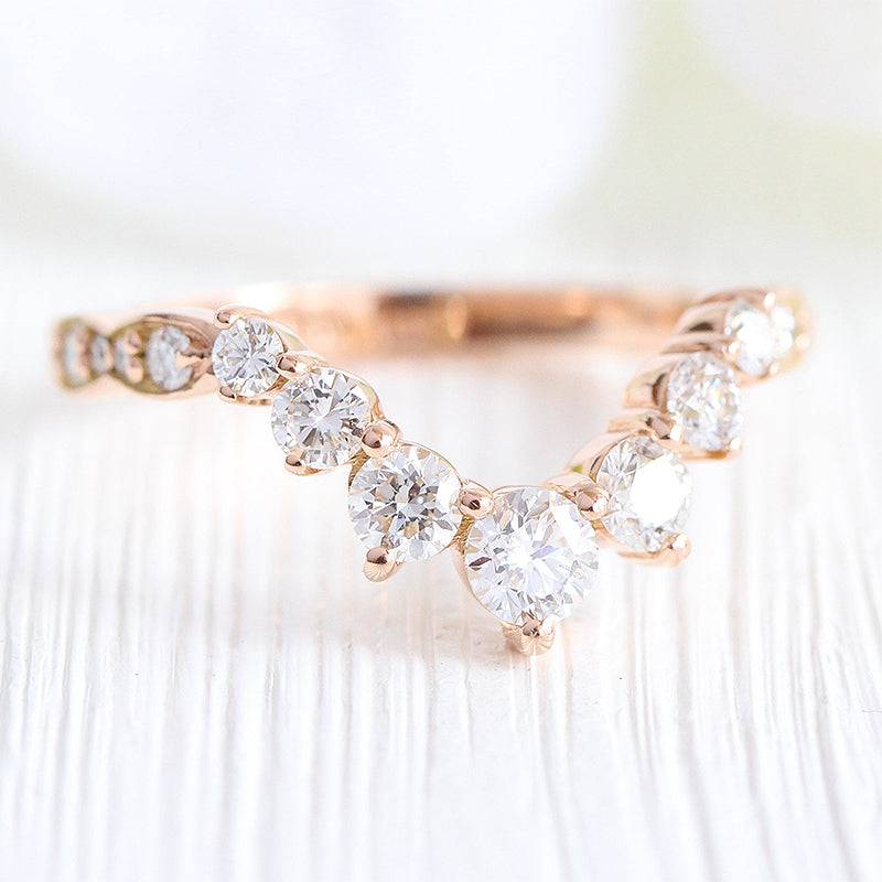 Louily Unique Rose Gold V-shaped Design Wedding Band - louilyjewelry