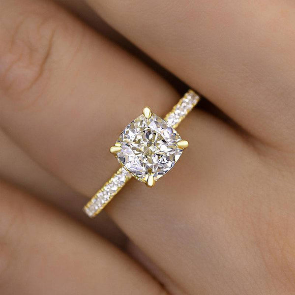 Louily 1.5 Carat Cushion Cut White Sapphire Women's Engagement Ring