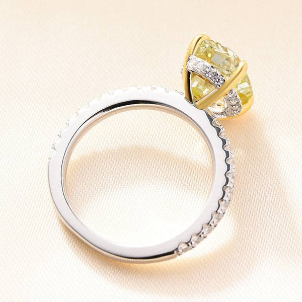 Louily 3.5 Carat Classic Yellow Sapphire Oval Cut Simulated Diamond Engagement Ring In Sterling Silver