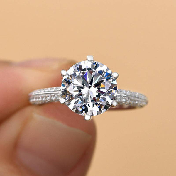 Louily Bright 6 Prongs Round Cut Engagement Ring