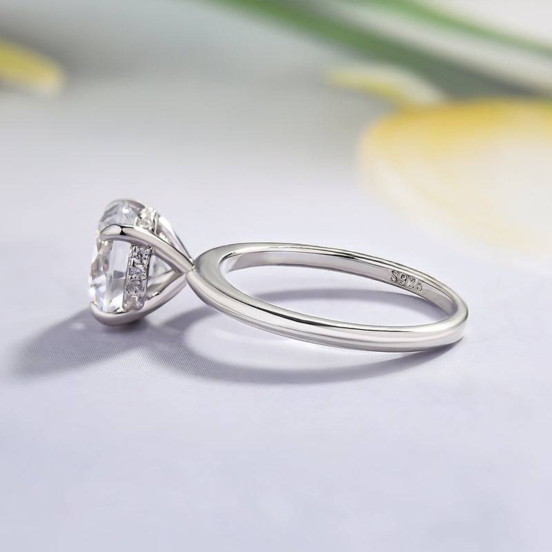 Louily Classic Round Cut Engagement Ring For Women In Sterling Silver - louilyjewelry