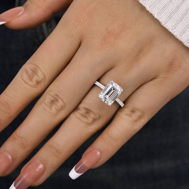 Louily Elegant Emerald Cut Engagement Ring In Sterling Silver - louilyjewelry