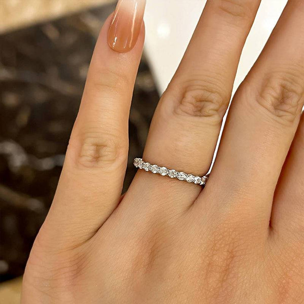 Louily Elegant Round Cut Eternity Wedding Band In Sterling Silver