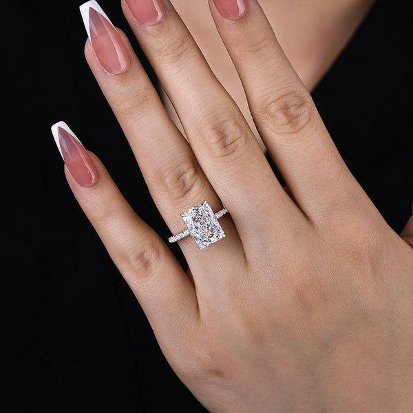 Louily Exclusive 8*11mm Radiant Cut Engagement Ring For Women In Sterling Silver