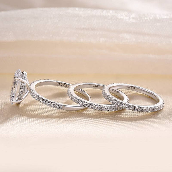 Louily Exclusive Oval Cut Simulated Diamond 3PC Bridal Ring Set In Sterling Silver