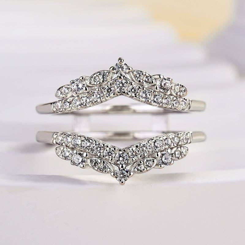 Louily Exclusive Round Cut Jacket Wedding Band For Women In Sterling Silver - louilyjewelry