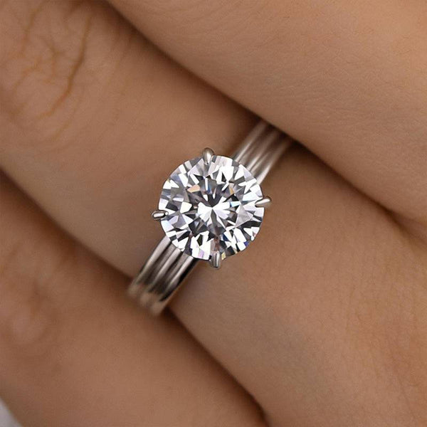 Louily Exclusive Three Shank Round Cut Engagement Ring