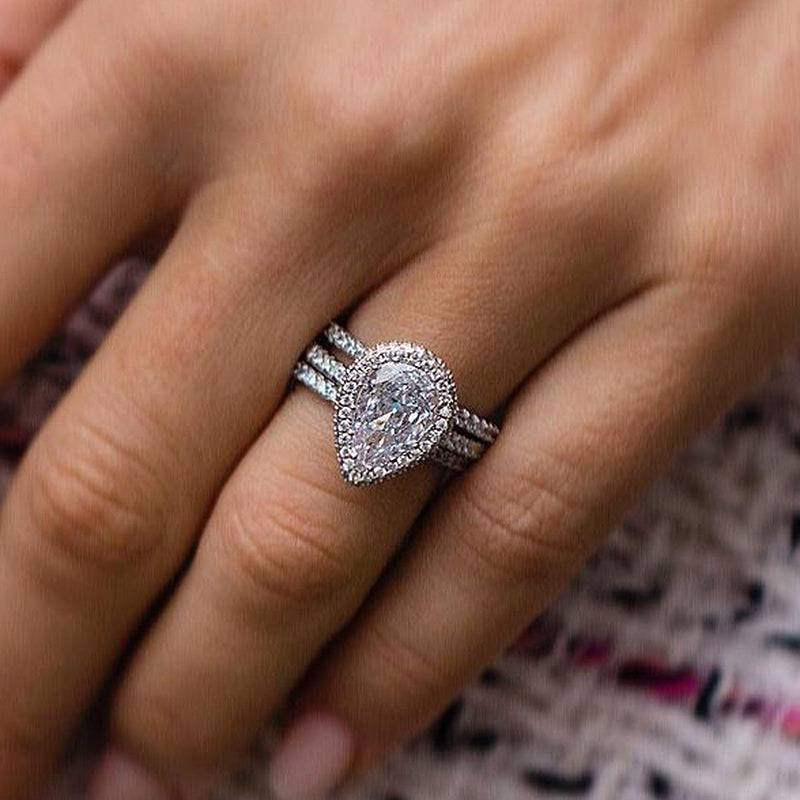 Louily Exquisite Halo Pear Cut 3PC Wedding Ring Set In Sterling Silver - louilyjewelry