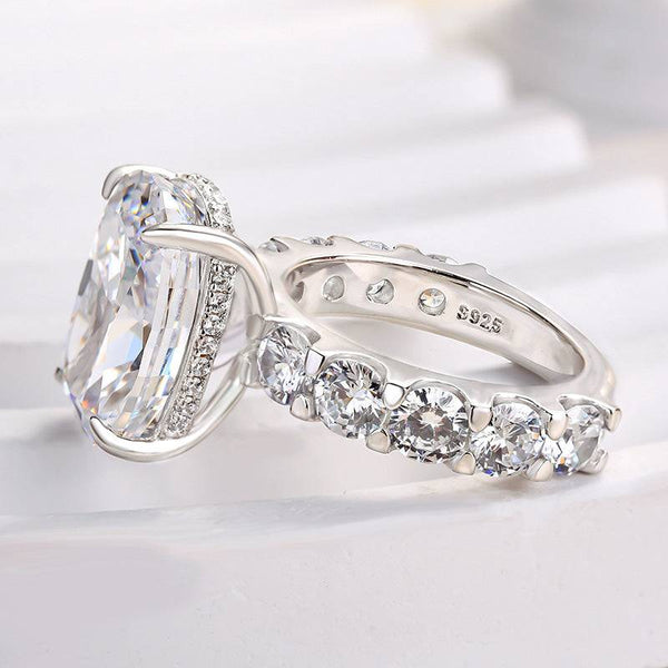 Louily Gorgeous Elongated Crushed Ice Cushion Cut Engagement Ring