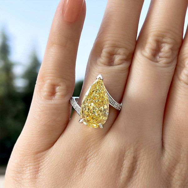 Louily Gorgeous Pear Cut Yellow Sapphire Engagement Ring In Sterling Silver