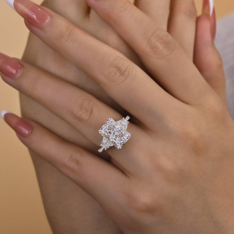 Louily Gorgeous Three Stone Crushed Ice Radiant Cut Engagement Ring - louilyjewelry
