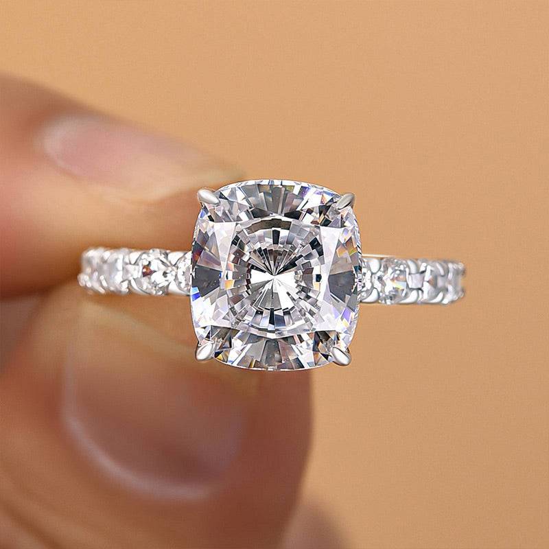 Louily Honorable Cushion Cut Engagement Ring - louilyjewelry