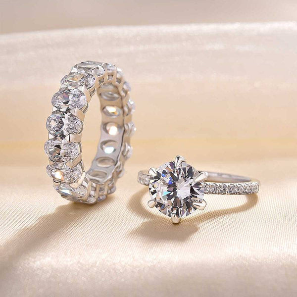 Louily Honorable Round Cut Simulated Diamonds Bridal Ring Set for Her In Sterling Silver