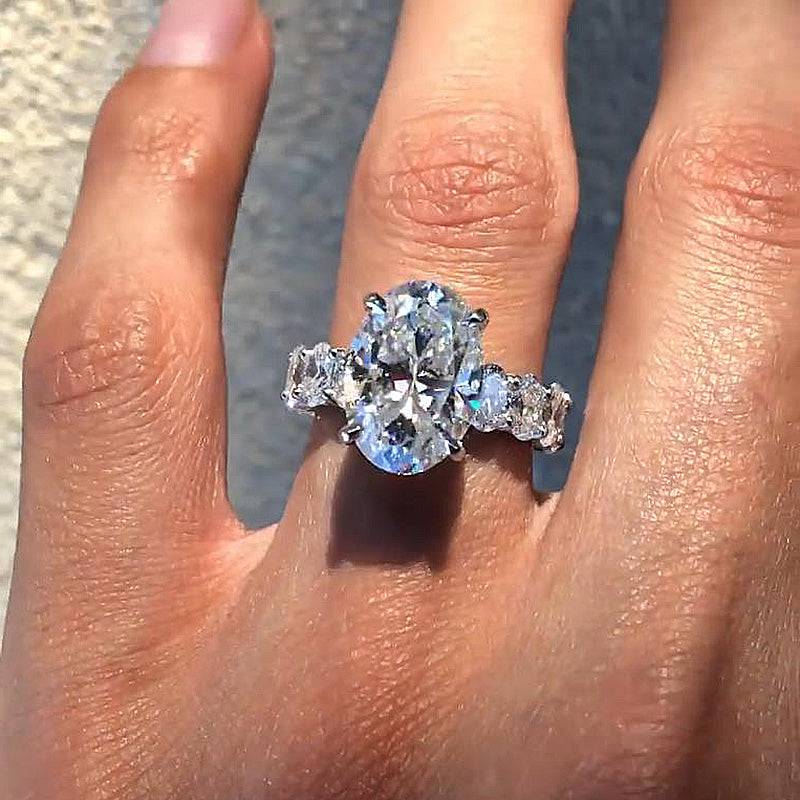 Louily Luxurious Oval Cut Engagement Ring In Sterling Silver - louilyjewelry