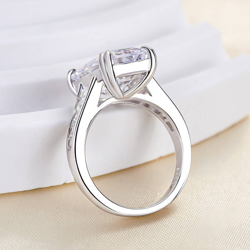 Louily Luxury Emerald Cut Engagement Ring In Sterling Silver - louilyjewelry