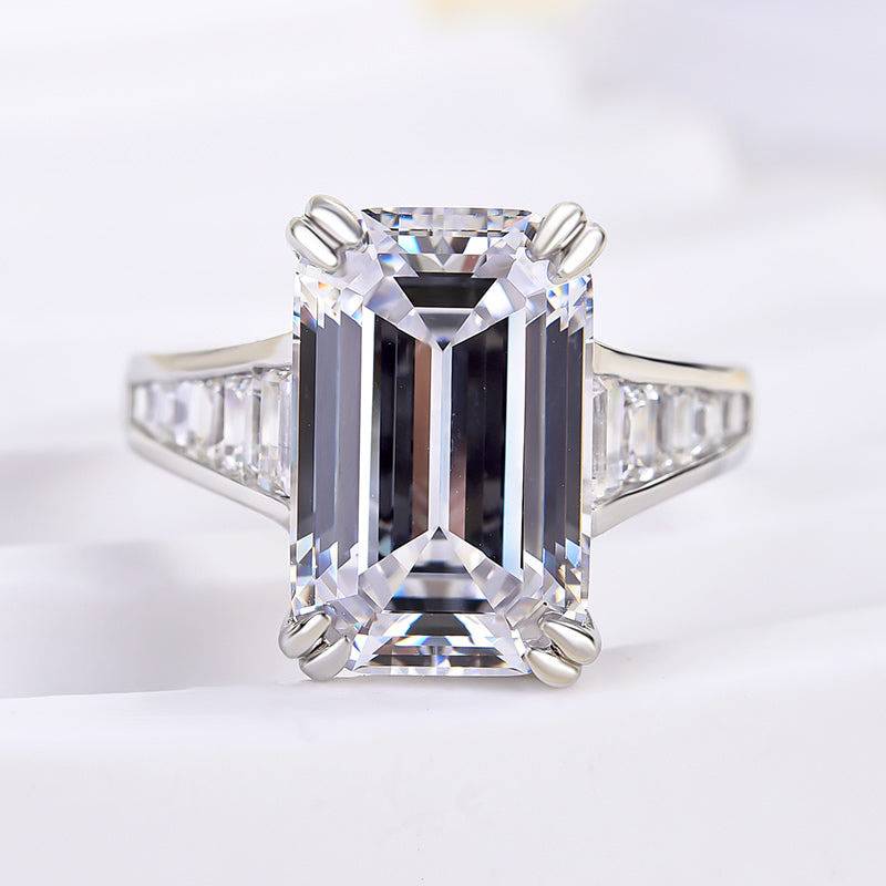 Louily Luxury Emerald Cut Engagement Ring In Sterling Silver - louilyjewelry