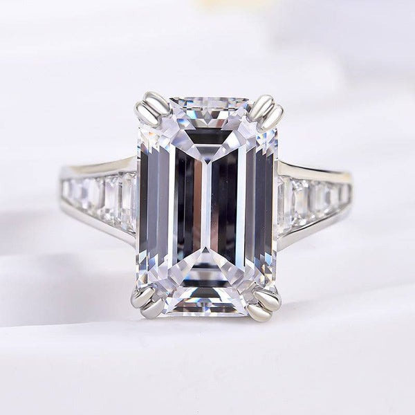 Louily Luxury Emerald Cut Engagement Ring In Sterling Silver