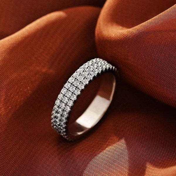 Louily Luxury Pave Women's Wedding Band In Sterling Silver