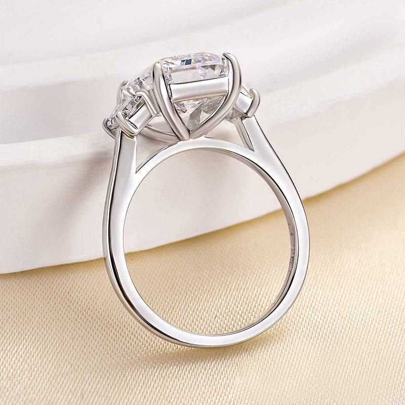 Louily Luxury Three Stone Emerald Cut Engagement Ring - louilyjewelry