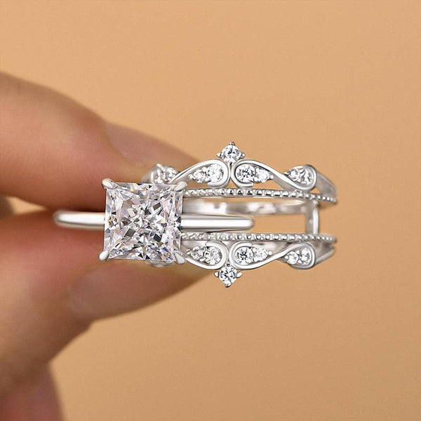 Louily Noble Crown Design Princess Cut Insert Wedding Ring Set