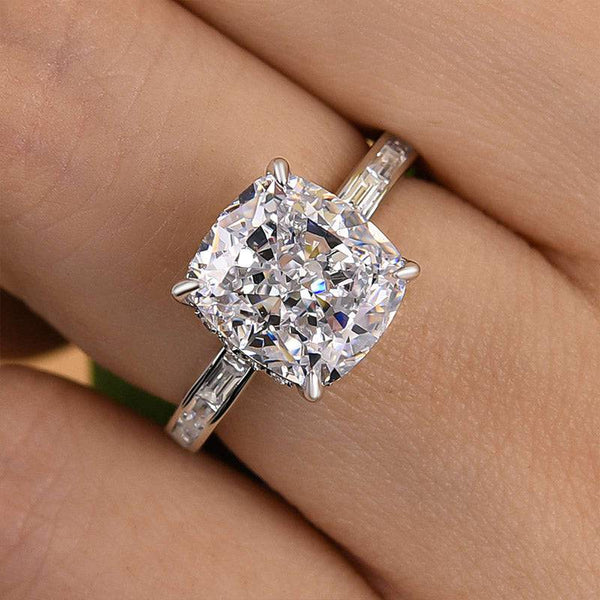 Louily Outstanding Crushed Ice Cushion Cut Engagement Ring