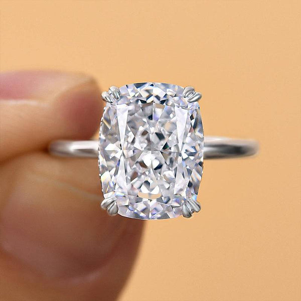 Louily Precious Crushed Ice Cushion Cut Engagement Ring