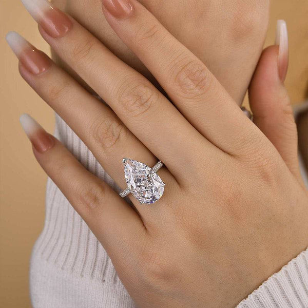 Louily Sparkle Crushed Ice Pear Cut Engagement Ring