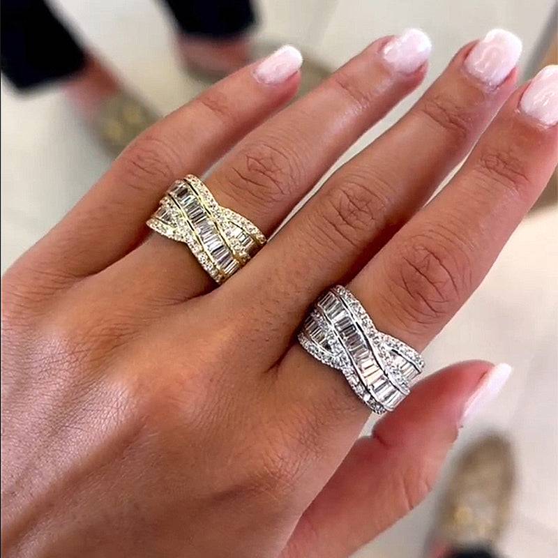 Louily Stunning Cross Emerald Cut Women's Wedding Band - louilyjewelry