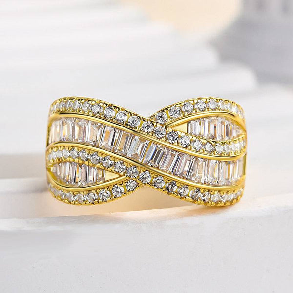 Louily Stunning Cross Emerald Cut Women's Wedding Band