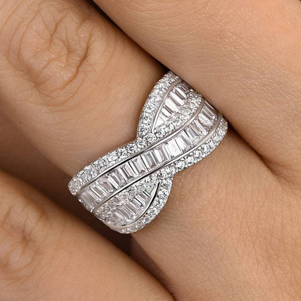 Louily Stunning Cross Emerald Cut Women's Wedding Band